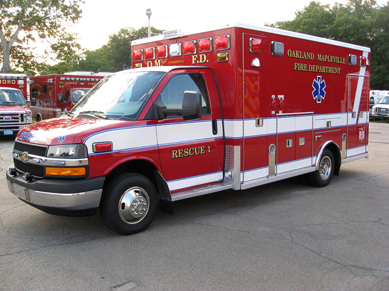 Oakland Mapleville, RI